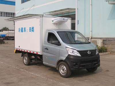 程力威牌CLW5020XLC5型冷藏車(chē)